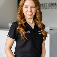 Laura-Catherine , MD