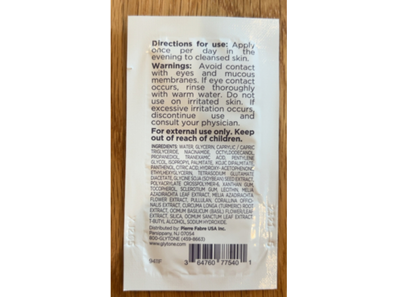 Glytone Micro - Peel TranEXamide Discoloration Treatment Serum, 0.1 fl oz/30 mL