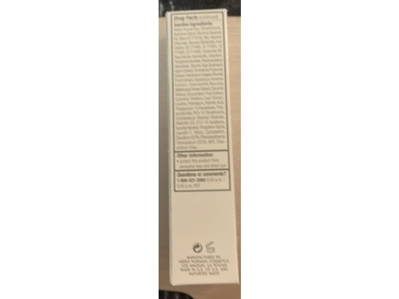 Merle Norman Sheer Defense Tinted Moisturizer Broad Spectrum, SPF 15, L 20, 1.25 oz/35 g