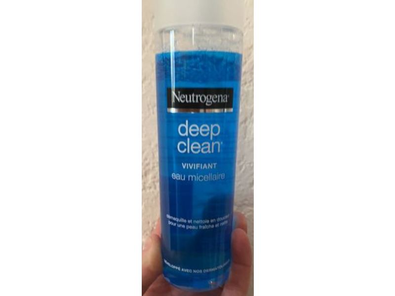 Neutrogena Deep Clean Revitalizing Micellar Water, 200 mL