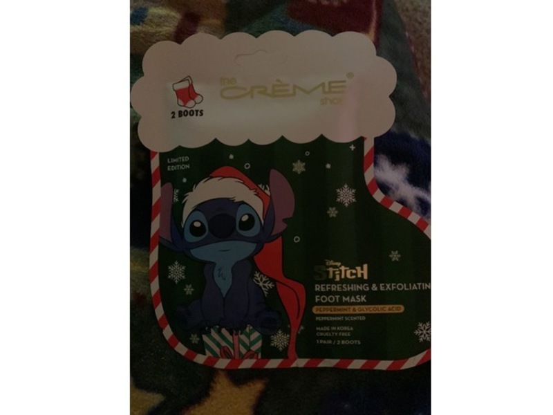 The Creme Shop Disney Stitch Refreshing & Exfoliating Foot Mask, 1 Pair