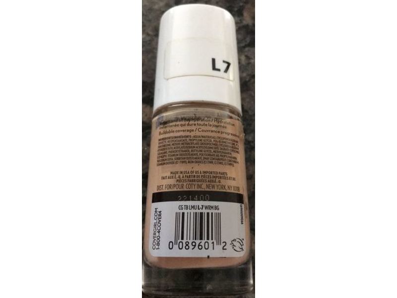 Covergirl Trueblend Hydrating Foundation, L7 Warm Beige, 21 fl oz/30 mL