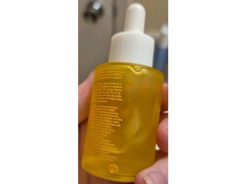 W7 Essential Essence Serum, Hyaluronic Acid Collagen And Bromelatin Pineapple Enzyme, 1 fl oz/30 mL