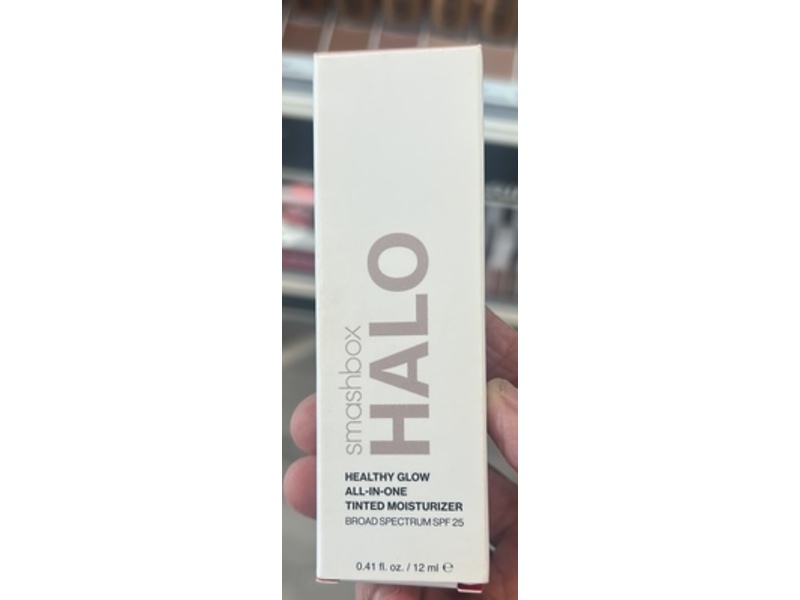 Smashbox Halo Healthy Glow All-In-One Tinted Moisturizer, Light To Medium, SPF 25, 0.41 fl oz/12 mL