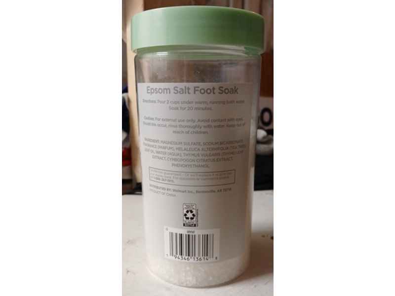 Equate Foot Soak Epsom Salt, Lemongrass & Thyme, 32 oz/907 g