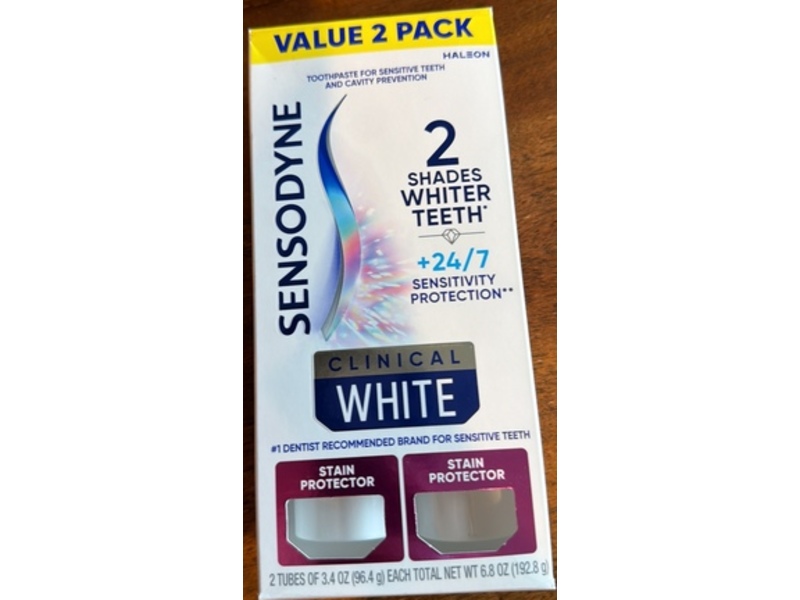 Sensodyne Clinical White Stain Protector Toothpaste, 3.4 oz/96.4 g, Pack Of 2