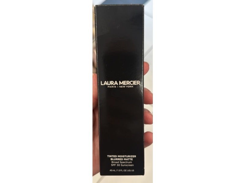 Laura Mercier Tinted Moisturizer Blurred Matte, SPF 30, 2C Oak, 1.5 fl oz/45 mL