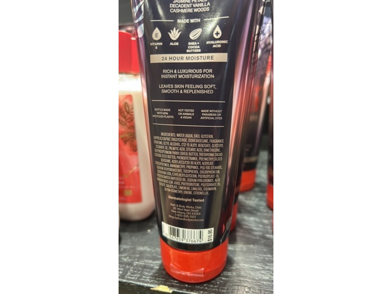 Bath & Body Works Forever Red Body Cream, Vanilla Rum, 8 oz/226 g