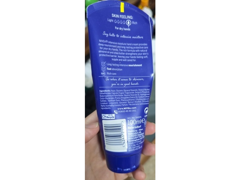 Nivea Intensive Moisture Hand Cream, Almond Oil & Shea Butter, 100 mL