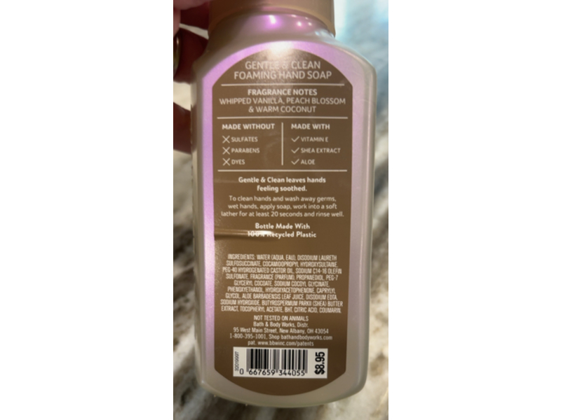 Bath & Body Works Gentle & Clean Foaming Hand Soap, Vanilla Coconut, 8.75 oz/259 mL