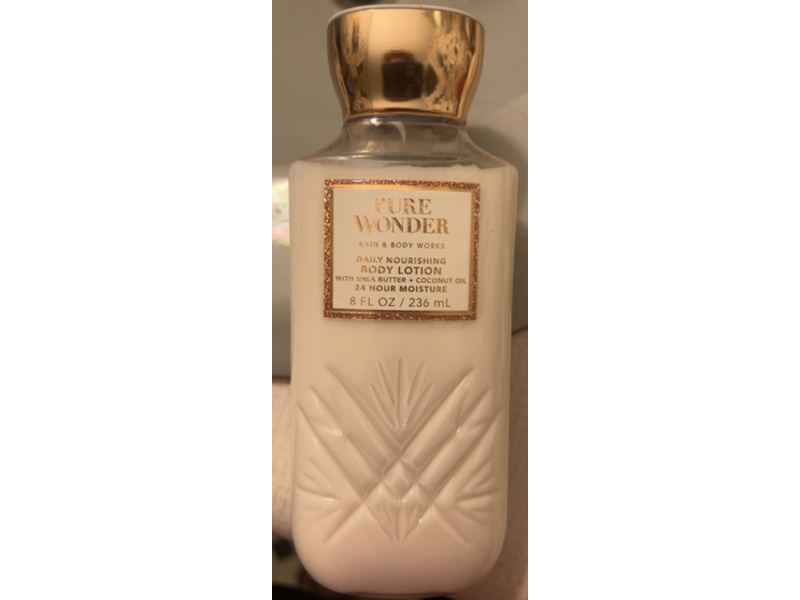 Bath & Body Works Pure Wonder Daily Nourishing Body Lotion, Shea Butter + Coconut Oil, 8 fl oz/236 mL