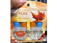 Febreze Plug Air Freshener Scented Oil Refill, Crisp Fall Breeze Scent, 0.87 fl oz/26 mL, 2 Count - Image 3
