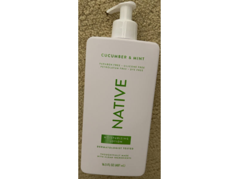 Native Moisturizing Lotion, Cucumber & Mint, 16.5 fl o/487 mL