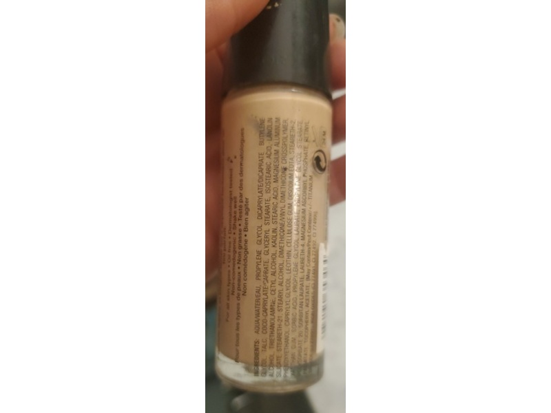 NYC New York Color Smooth Skin Liquid Foundation, 677 Regular Nude, 0.99 fl oz/29.5 mL