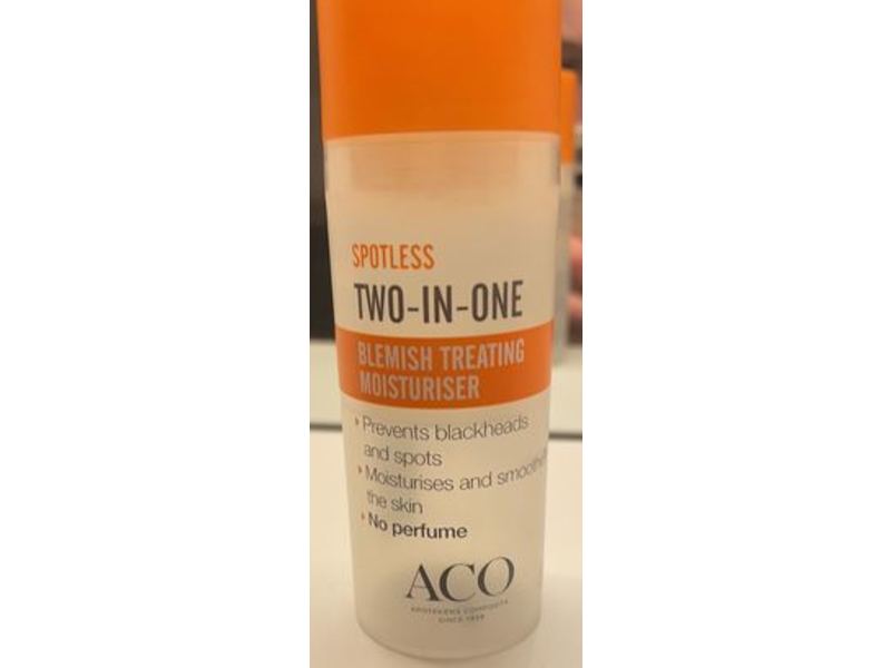 Aco Spotless Two-In-One Blemish Treating Moisturiser, 50 mL