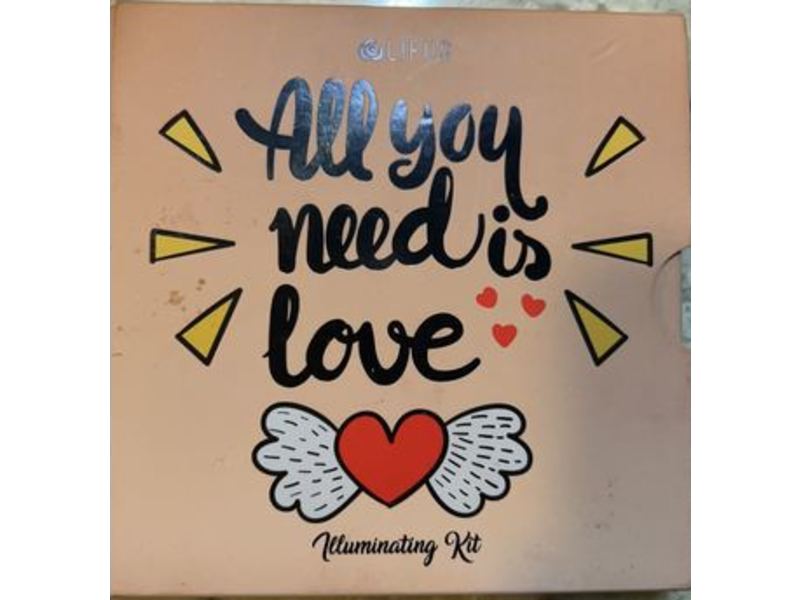 Aurelife All You Need Is Love Illuminating Kit