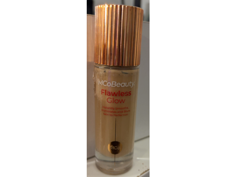 MCoBeauty Flawless Glow, 3.5 Light/Medium, 1.01 fl oz