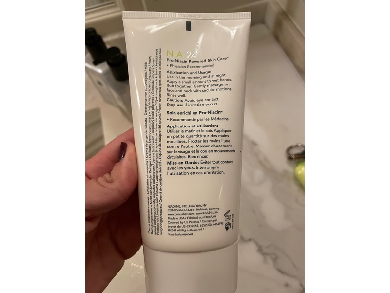 Nia 24 Gentle Cleansing Cream, 5 fl oz/148 mL