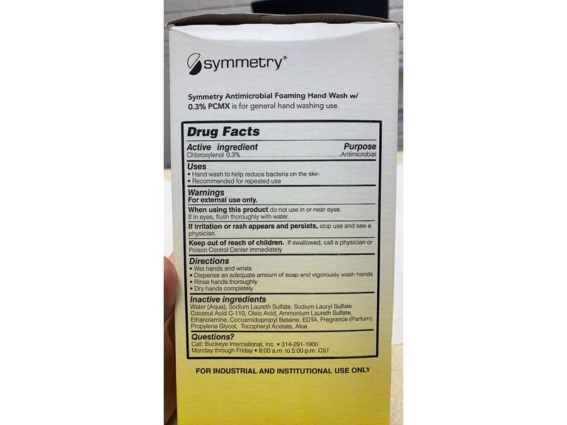 Symmetry Antimicrobial Foaming Hand Wash, 42.2 fl oz/1250 ml