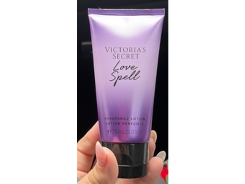Victoria's Secret Fragrance Lotion, Love Spell Cherry Blossom & Fresh Peach, 2.5 fl oz/75 mL