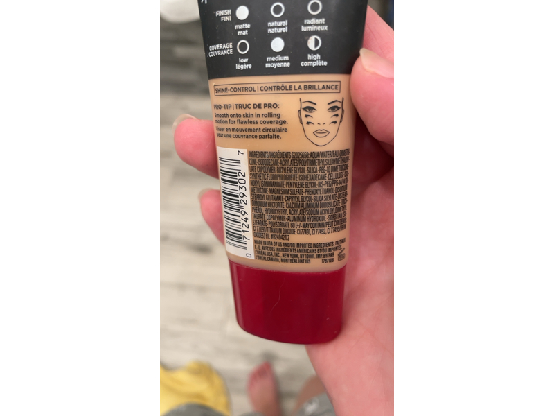 L'Oreal Paris Cosmetics Infallible Pro-Matte Foundation Makeup, Natural Buff, 1 Fluid Ounce