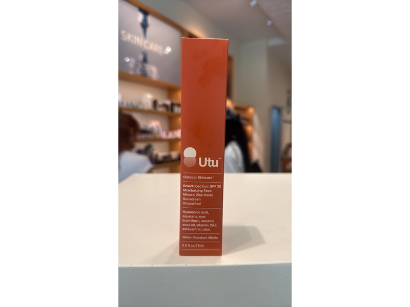 Utu Moisturizing Sunscreen, SPF 30, 2.5 fl oz/75 mL