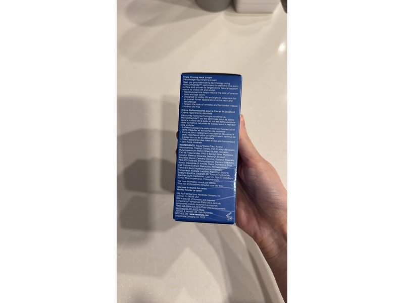 NeoStrata Triple Firming Neck Cream, MicroDiPeptide229, 2.8 oz/80 g