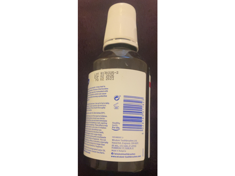 Wisdom Chlorhexidine Antibacterial Mouthwash, Fresh Mint, 300 mL