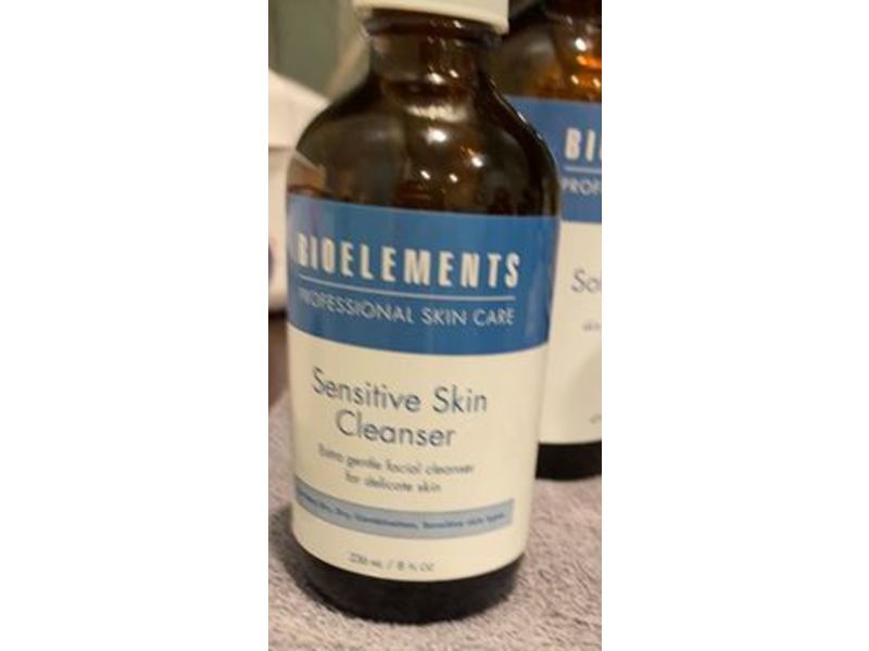 Bioelements Cleanser, Sensitive Skin, 8 fl oz/236 mL