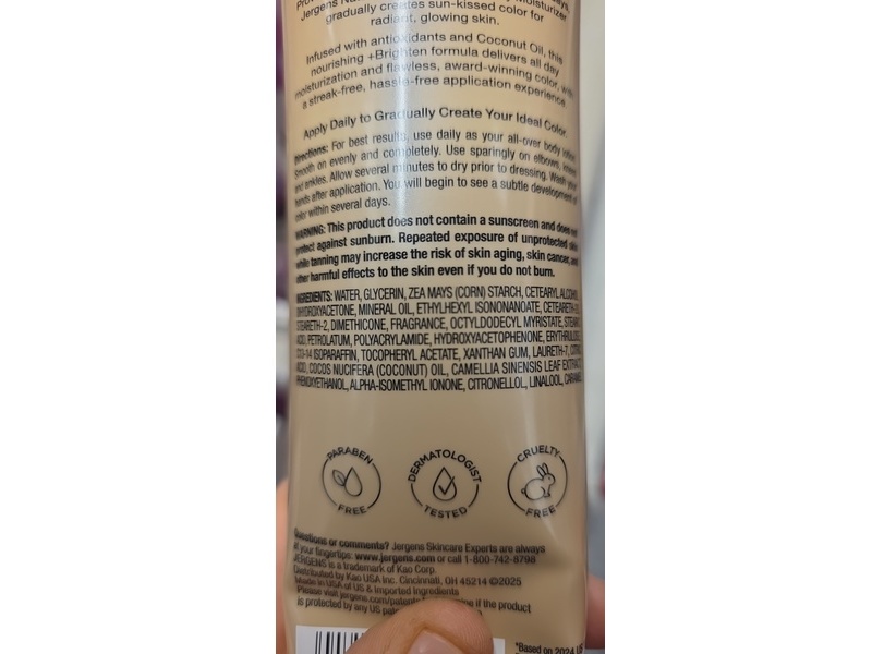 Jergens Natural Glow +Brighten Daily Moisturizer Tanning Lotion, Medium To Deep, 10 fl oz