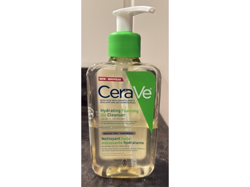 CeraVe Hydrating Foaming Oil Cleanser, 237 mL