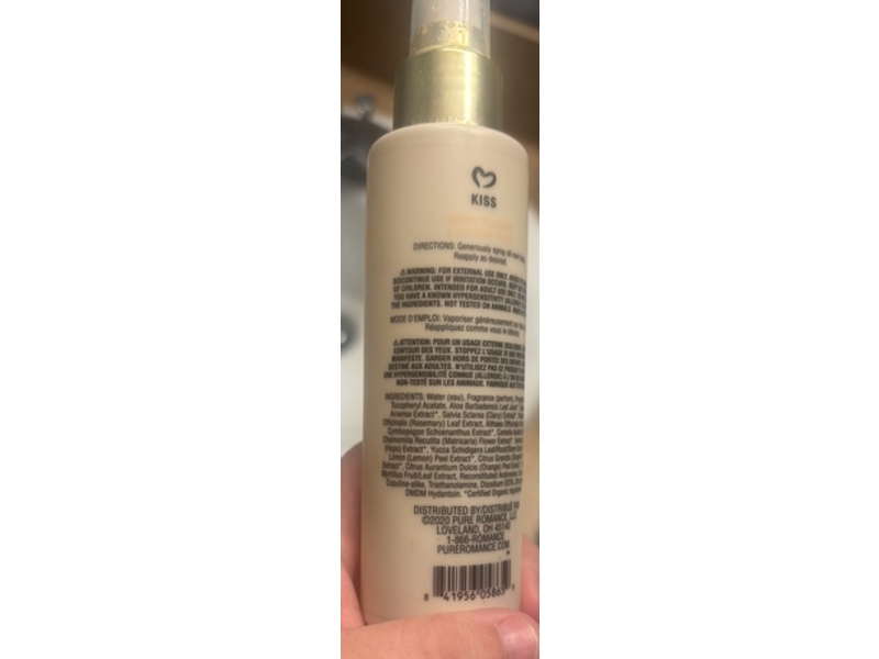 Pure Romance Kiss Refreshing Fragrance Mist, Honey And Gold, 4 fl oz/120 mL