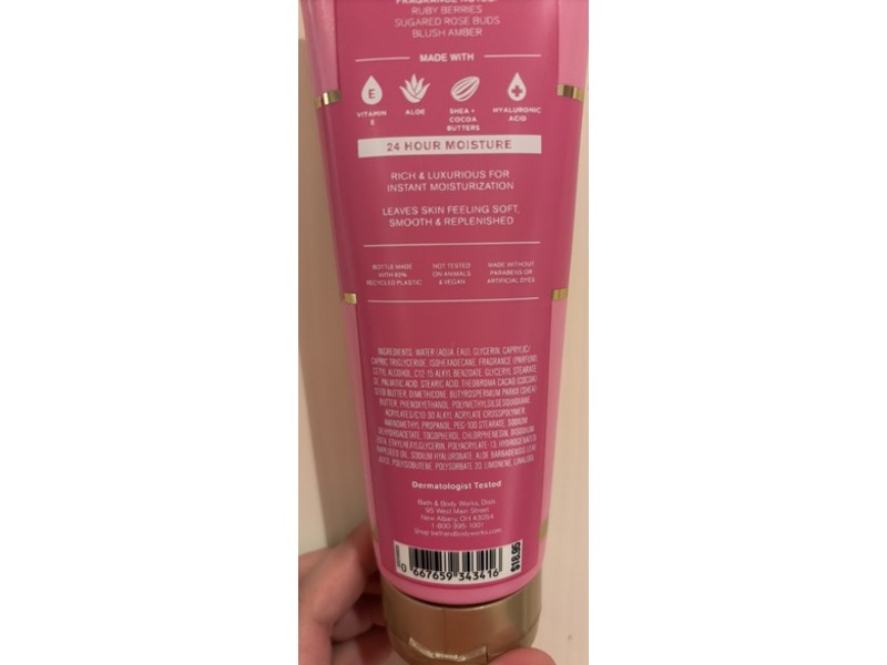 Bath & Body Works Ultimate Hydration Body Cream, Covered In Roses, 8 fl oz/226 g