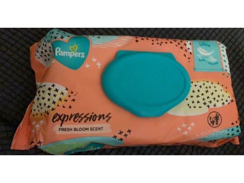 Pampers Expressions Baby Multi-Use Wipes, Fresh Bloom, 56 Count