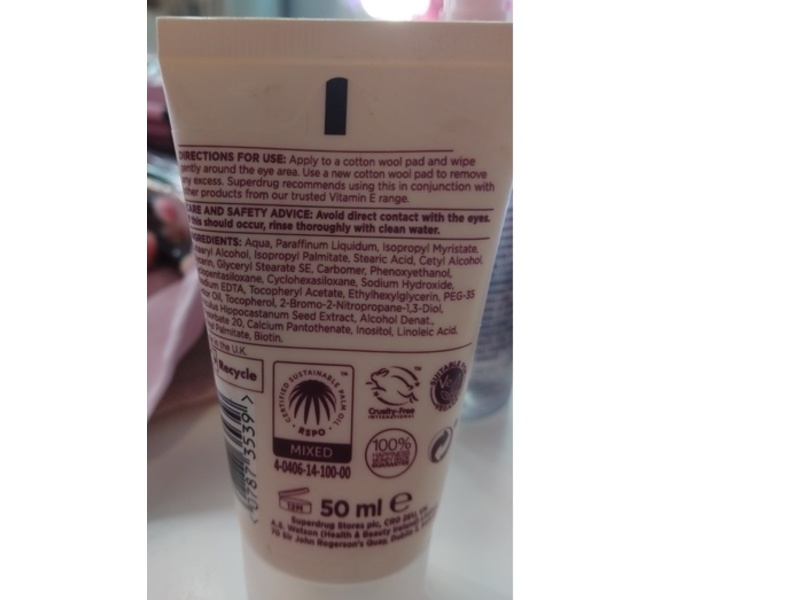 Superdrug Gentle Eye Make-Up Remover, Vitamin E, 50 mL