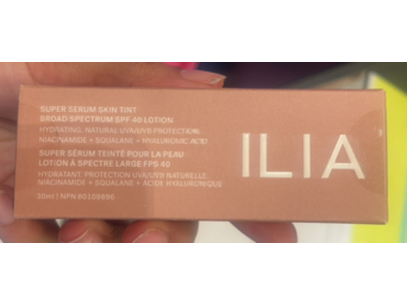 ILIA Super Serum Skin Tint Lotion, SPF 40, Niacinamide + Squalane & Hyaluronic Acid, 30 mL