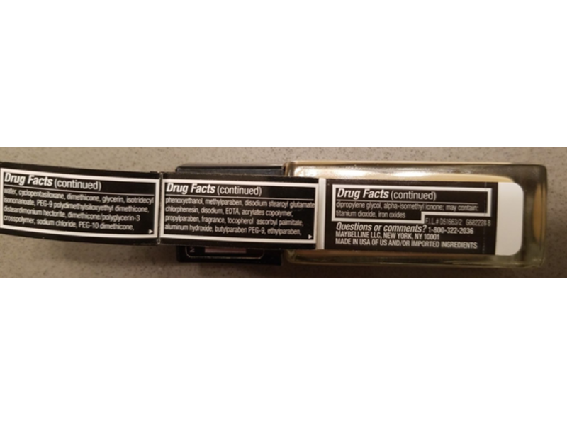 Maybelline New York Dewy + Smooth Fit Me Foundation, 118 Light Beige, 1 fl oz/30 mL