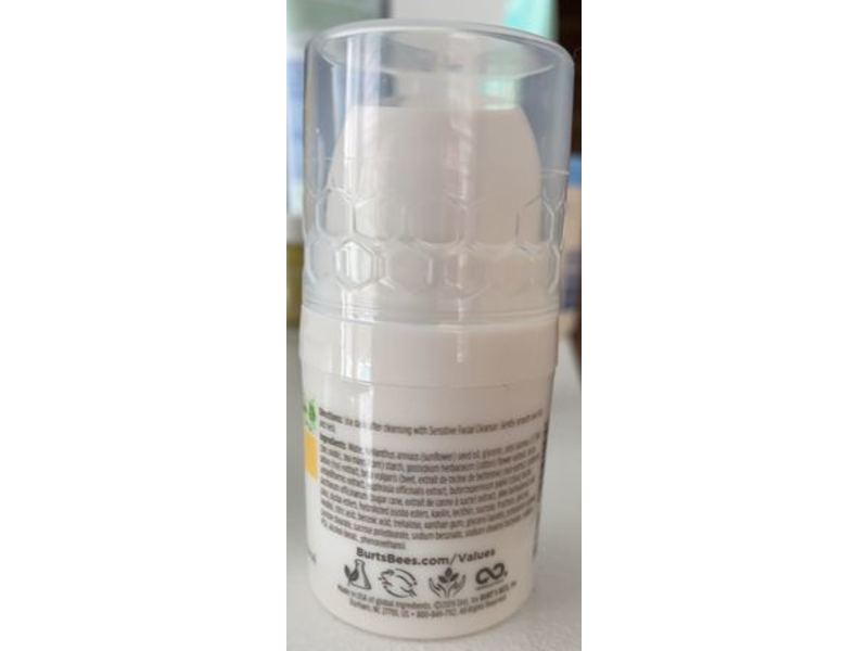 Burt's Bees Daily Moisturizing Cream, Sensitive, Cotton Extract, 0.5 oz/14.1 g