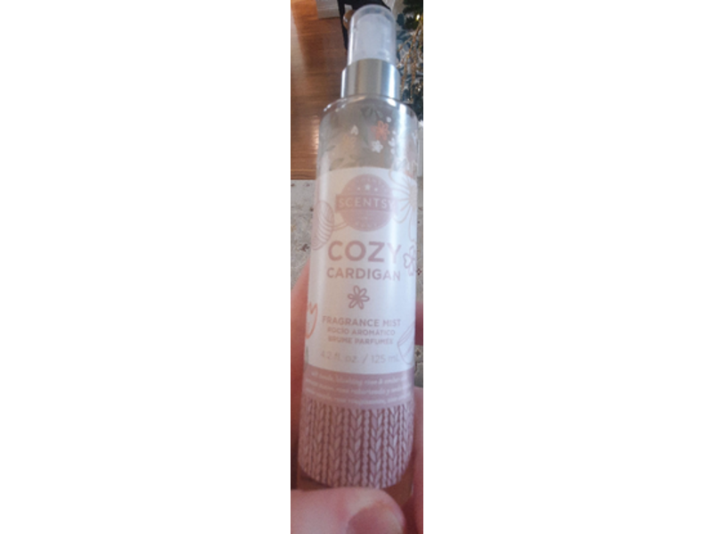 Scentsy Fragrance Mist, Cozy Cardigan, 4.2 fl oz/125 mL