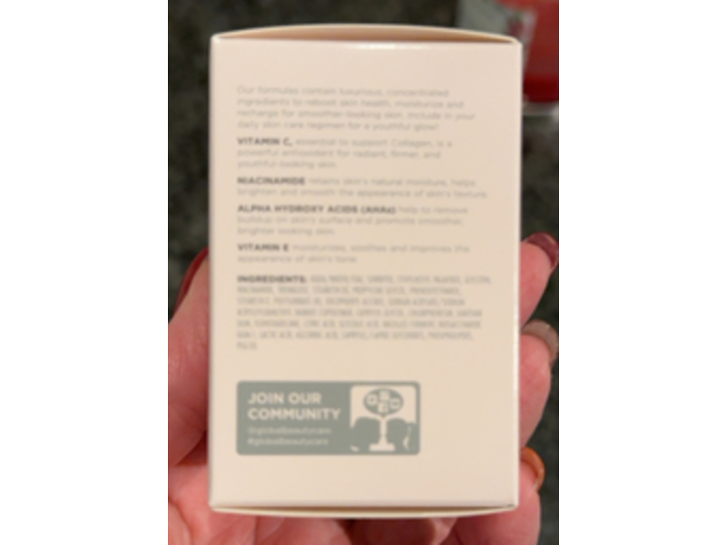 Global Beauty Care Glowing Vitamin C Skin Cream, 1,7 fl oz/50 mL