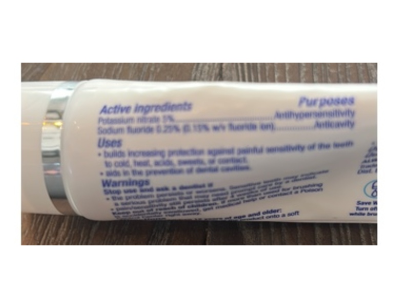 Sensodyne Clinical White Toothpaste, Stain Protector, 3.4 oz/96.4 g, Pack Of 3