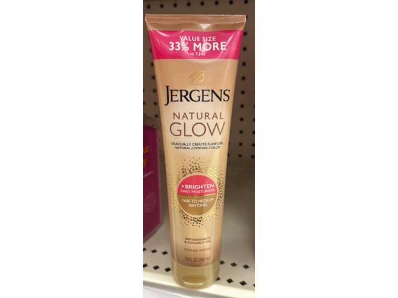 Jergens Natutral Glow + Brighten Daily Moisturizer, Fair To Medium, 10 fl oz/295 mL