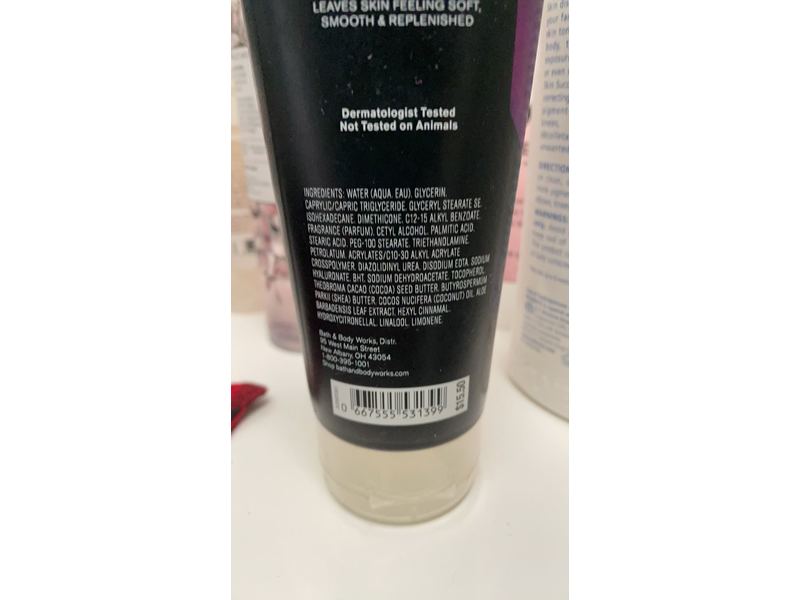 Bath & Body Works Dark Kiss Ultimate Hydration Body Cream, Hyaluronic Acids, 8 fl oz/226 g