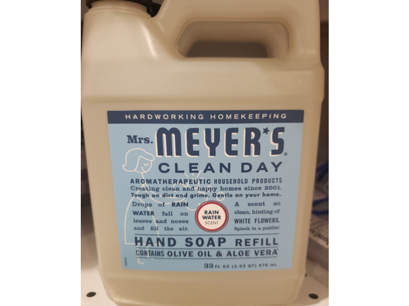 Mrs. Meyer's Clean Day Hand Soap Refill, Rain Water, 33 fl oz/975 mL, Pack of 2
