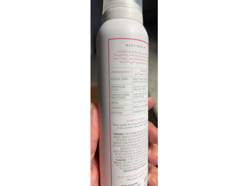 Native Whole Body Deodorant Spray, Vanilla & Raspberry, 3.5 oz/99 g
