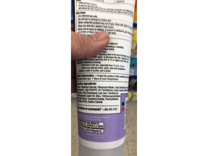 Walgreens Sensitive Skin Sunscreen Lotion, SPF 50, 8 fl oz/236.5 mL