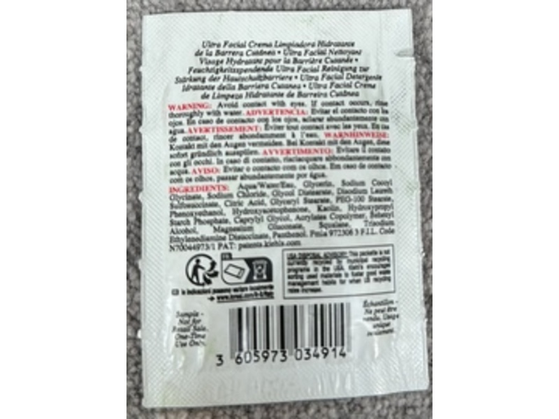 Kiehl's Ultra Facial Barrier-Hydrating Cleanser, Cream To Foam, 0.10 fl oz/3 mL