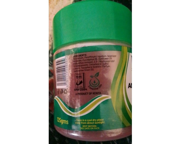 Beula Gold Eucalyptus Anti-Dandruff Hair Food, 125 g