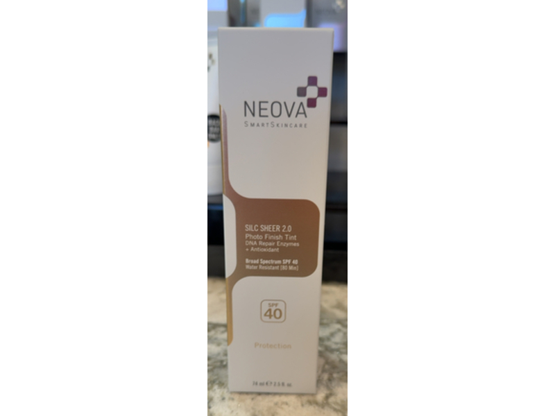 Neova Silc Sheer 2.0 Photo Finish Tint, SPF 40, 2.5 fl oz/7.4 mL