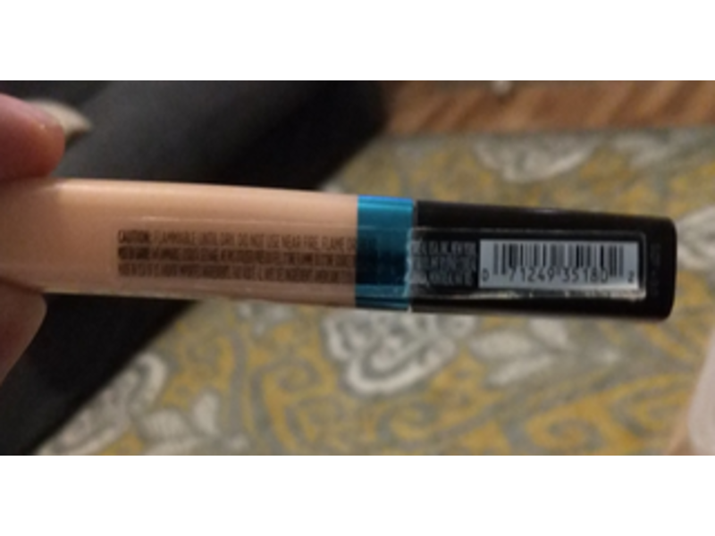 L'Oreal Paris Infallible Pro Glow Concealer, Nude Beige, 0.21 fl oz/6.2 mL